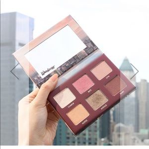 Wander beauty rush palette